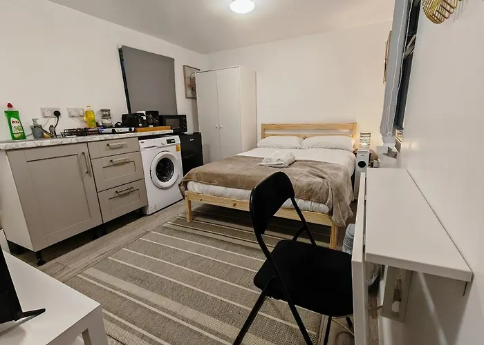 Cozy Studio With Netflix & Chill & Parking